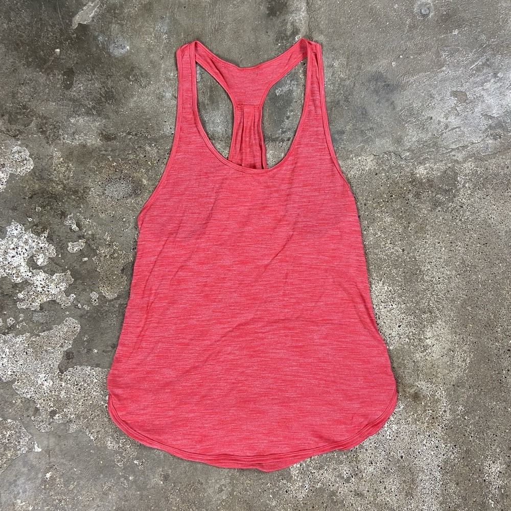 Lululemon Essential Tank Top Size 4 Pink Light Weight Outdoor Athletic Yoga Wear
